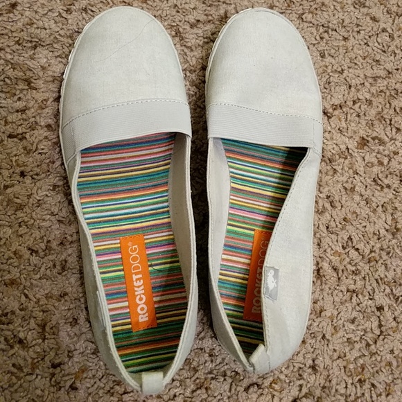 rocket dog canvas flats